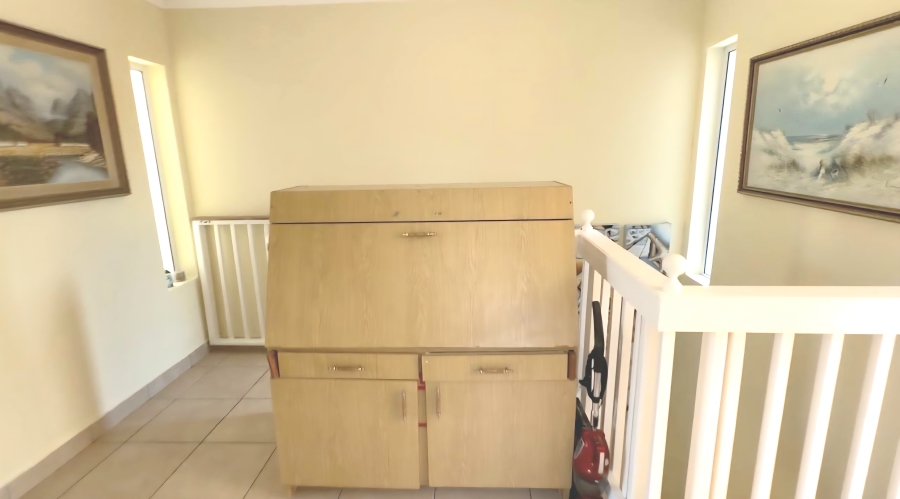 3 Bedroom Property for Sale in Dana Bay Western Cape
